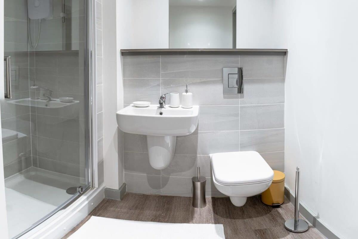 Contemporary 1 Bed Apartment In Central Liverpool Buitenkant foto