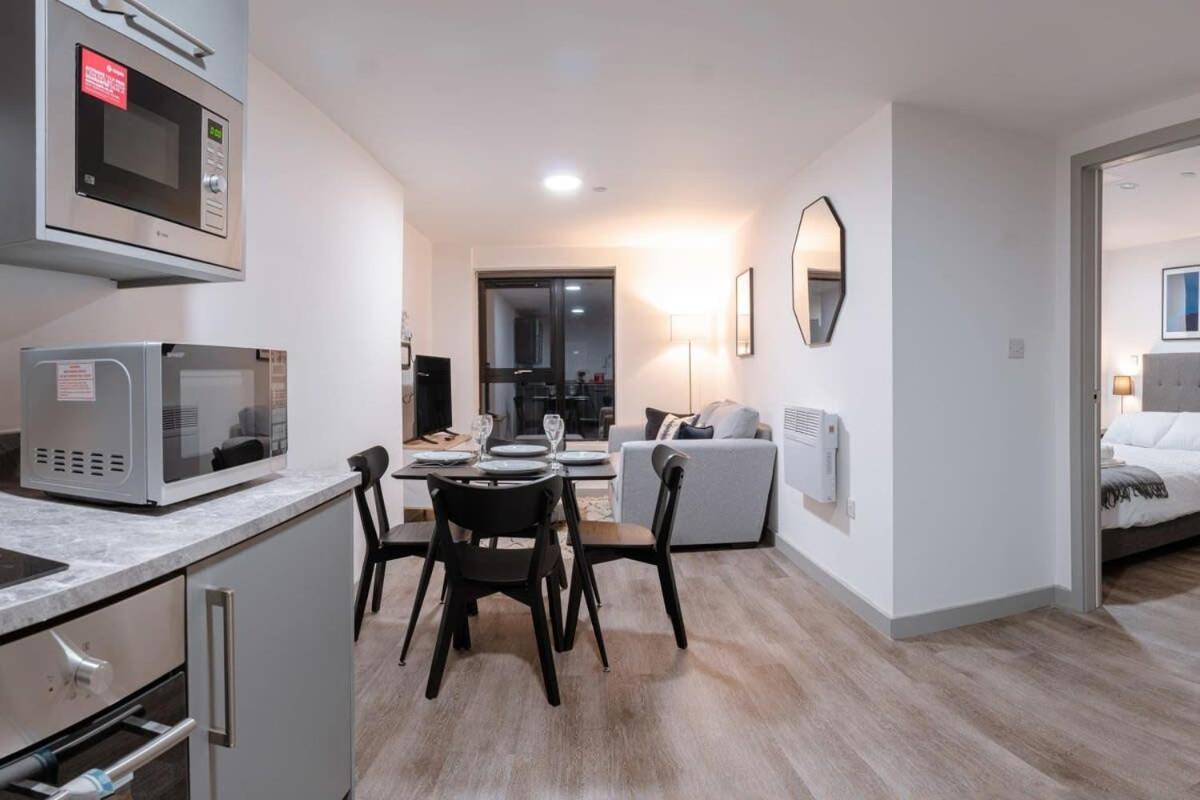 Contemporary 1 Bed Apartment In Central Liverpool Buitenkant foto