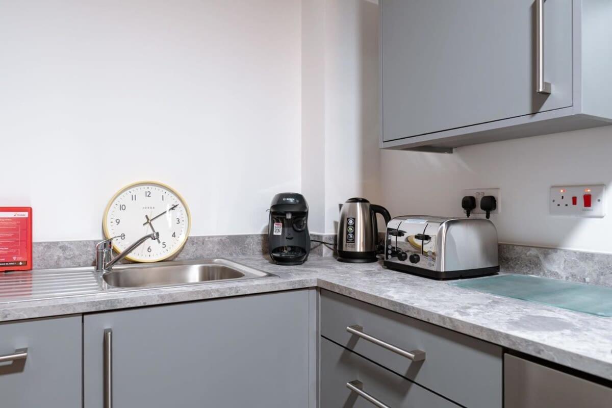 Contemporary 1 Bed Apartment In Central Liverpool Buitenkant foto