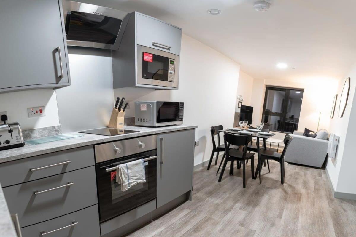 Contemporary 1 Bed Apartment In Central Liverpool Buitenkant foto